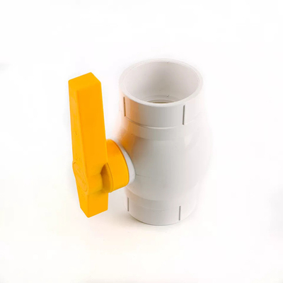1&quot; 1/4&quot; válvula de bola fêmea plástica do Pvc de Intertek BV da válvula de bola à mangueira de jardim